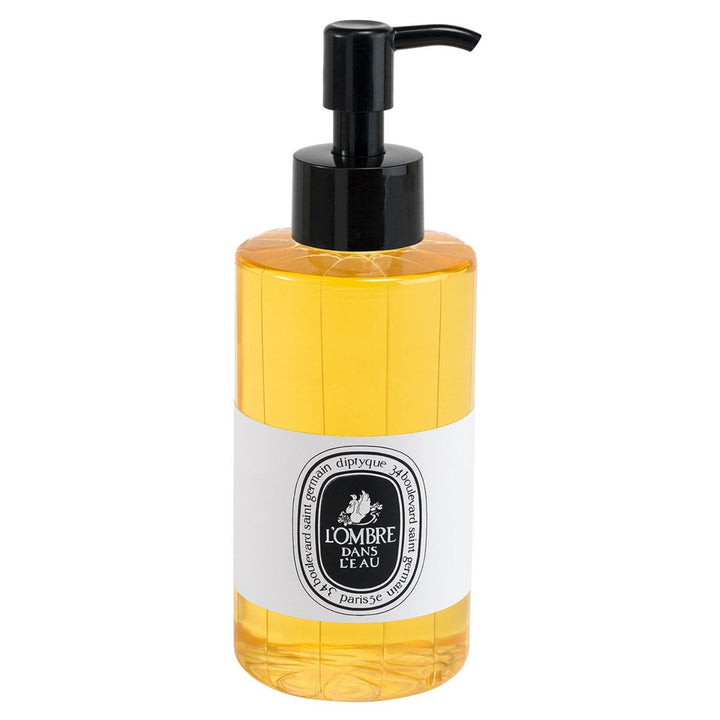 diptyque - L’Ombre dans l’Eau Shower Oil - escentials.com